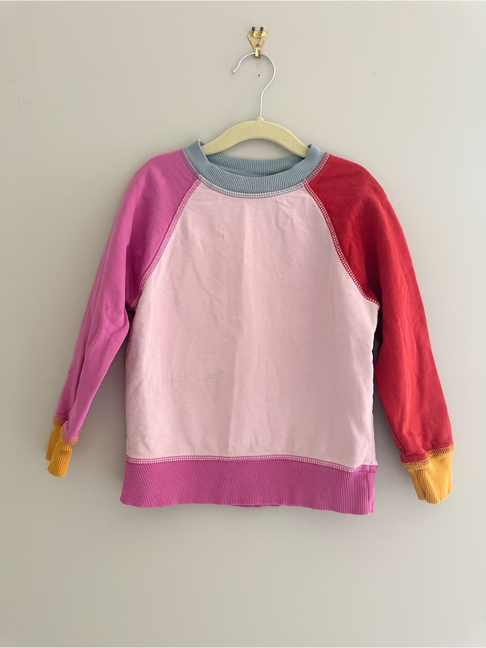 Hanna Andersson Kids Colorblock French Terry Sweatshirt, Size 4 / 100 cm